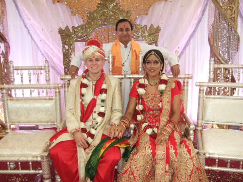 Hindu wedding in uk in presence of hindu priest