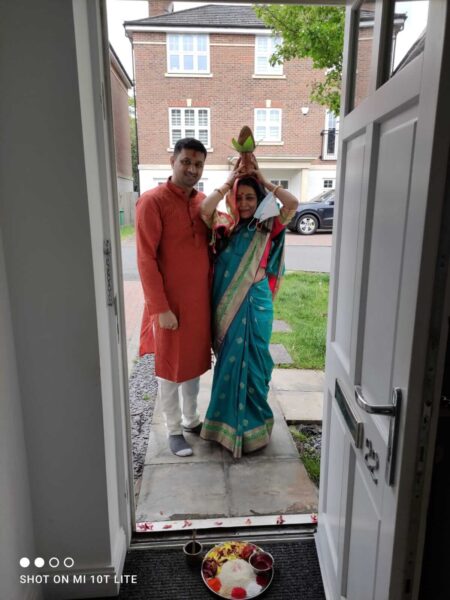 Wedding priest - grih pravesh puja - Hindu wedding priest - hindu priest in uk- satyanarayan katha- hinduisam - www.hindupriestketuljoshi.co.uk -1-