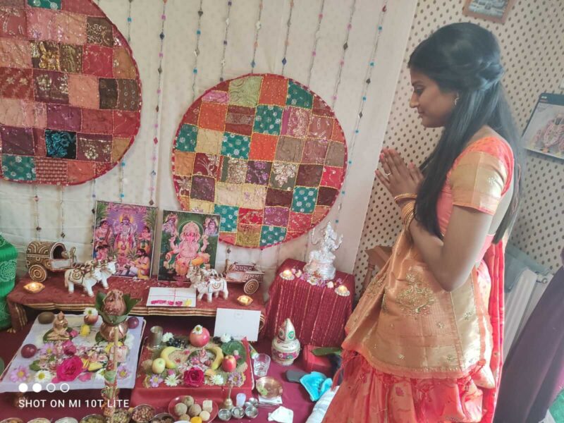 hindu priest - Mandap ropan-Hindu priest Ketul joshi