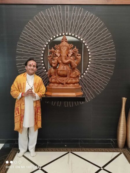 Wedding priest - Satyanarayn katha puja - Hindu wedding priest - hindu priest in uk- satyanarayan katha- hinduisam - www.hindupriestketuljoshi.co.uk -27 -