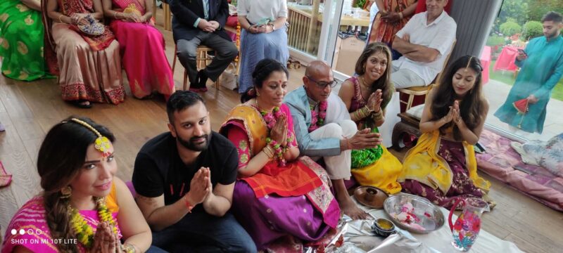 33 - Hindu wedding priest - hindu priest - wedding priest - www.hindupriestketuljoshi.co.uk