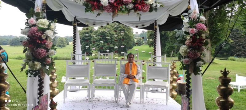 65 - Hindu wedding priest - hindu priest - wedding priest - www.hindupriestketuljoshi.co.uk