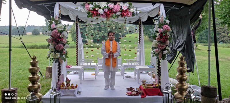 72- Hindu wedding priest - hindu priest - wedding priest - www.hindupriestketuljoshi.co.uk