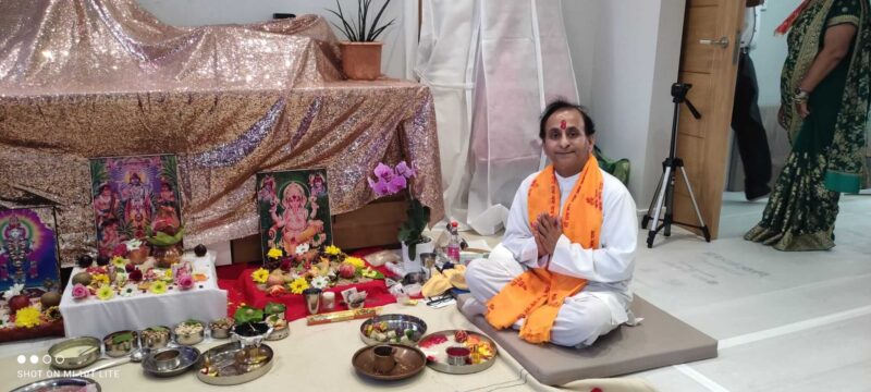 85- Hindu wedding priest - hindu priest - wedding priest - www.hindupriestketuljoshi.co.uk