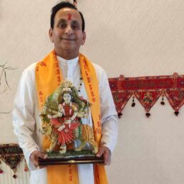 144- Hindu wedding priest - hindu priest - wedding priest - www.hindupriestketuljoshi.co.uk