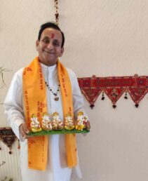 Hindu wedding priest - hindu priest - wedding priest - www.hindupriestketuljoshi.co.uk