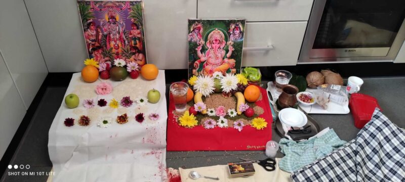 7 - Hindu priest ketul joshi - satyanarayan katha - hindu priest -hindu wedding priest - www.hindupriestketuljoshi.co.uk