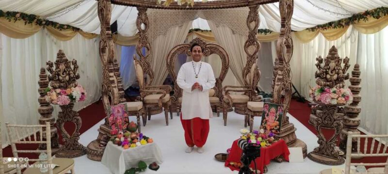 176 - Hindu wedding priest - hindu priest - wedding priest - www.hindupriestketuljoshi.co.uk