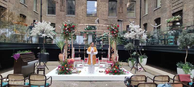 206- Hindu wedding priest - hindu priest - wedding priest - www.hindupriestketuljoshi.co.uk