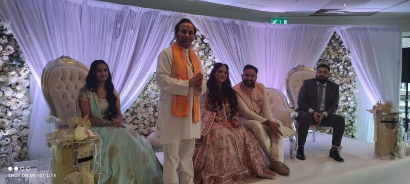 214 - Hindu wedding priest - hindu priest - wedding priest - www.hindupriestketuljoshi.co.uk