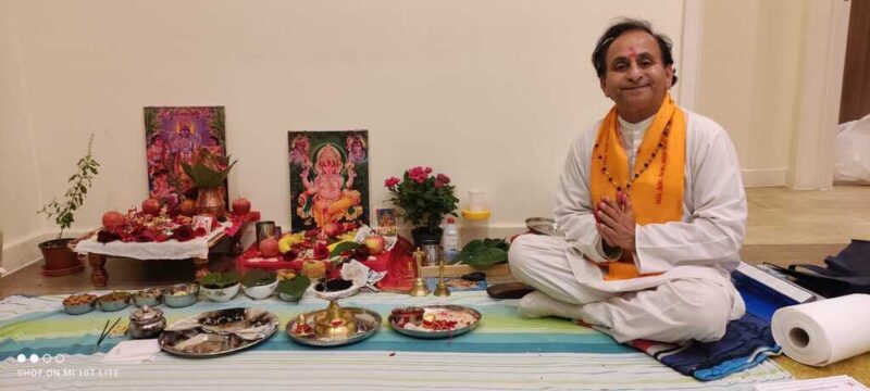 72- grih pravesh puja - Hindu priest - ketul joshi - wedding priest - www.hindupriestketuljoshi.co.uk - Hindu wedding