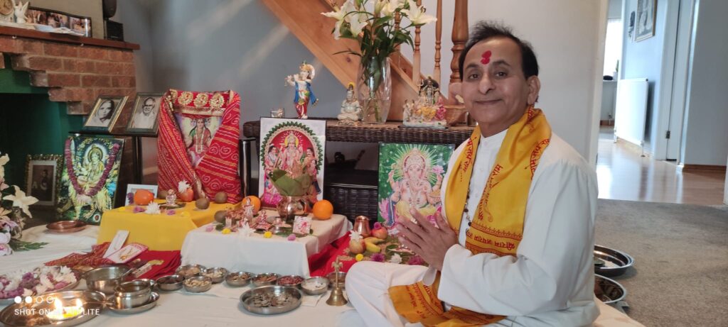 Compassionate Hindu Funeral Support in the UK-Traditional Vedic rituals • Mukhagni • Cremation Mantras • 13-Day Rites