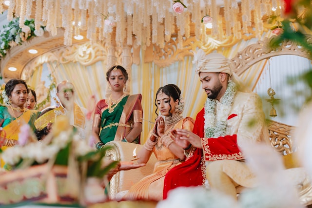 Everything You Need to Know About Hiring a Wedding Officiant - hindu wedding priest -wedding priest london - indian priest - www.hindupriestketuljoshi.co.uk